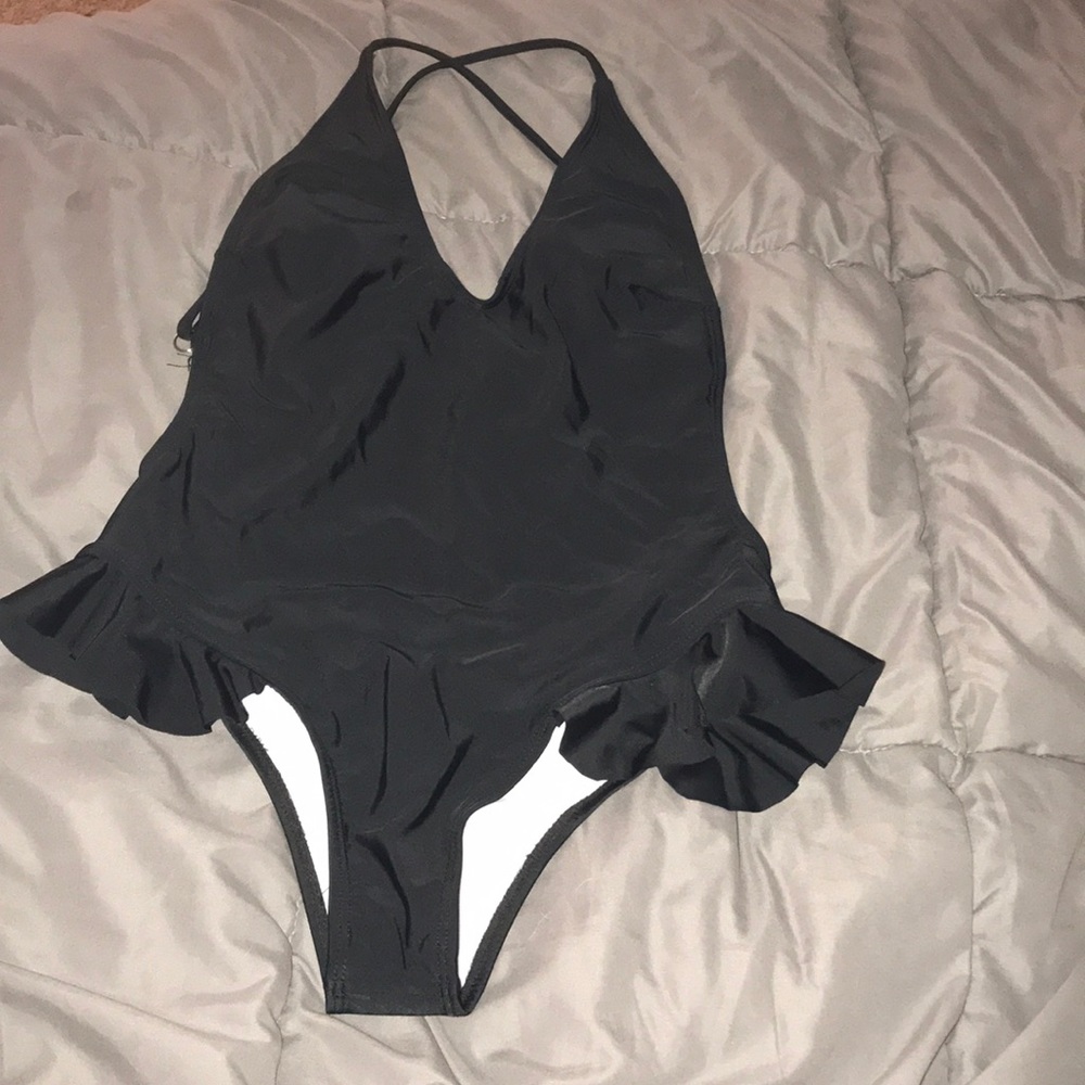 Very sexy swimsuit that is no longer sold anywhere